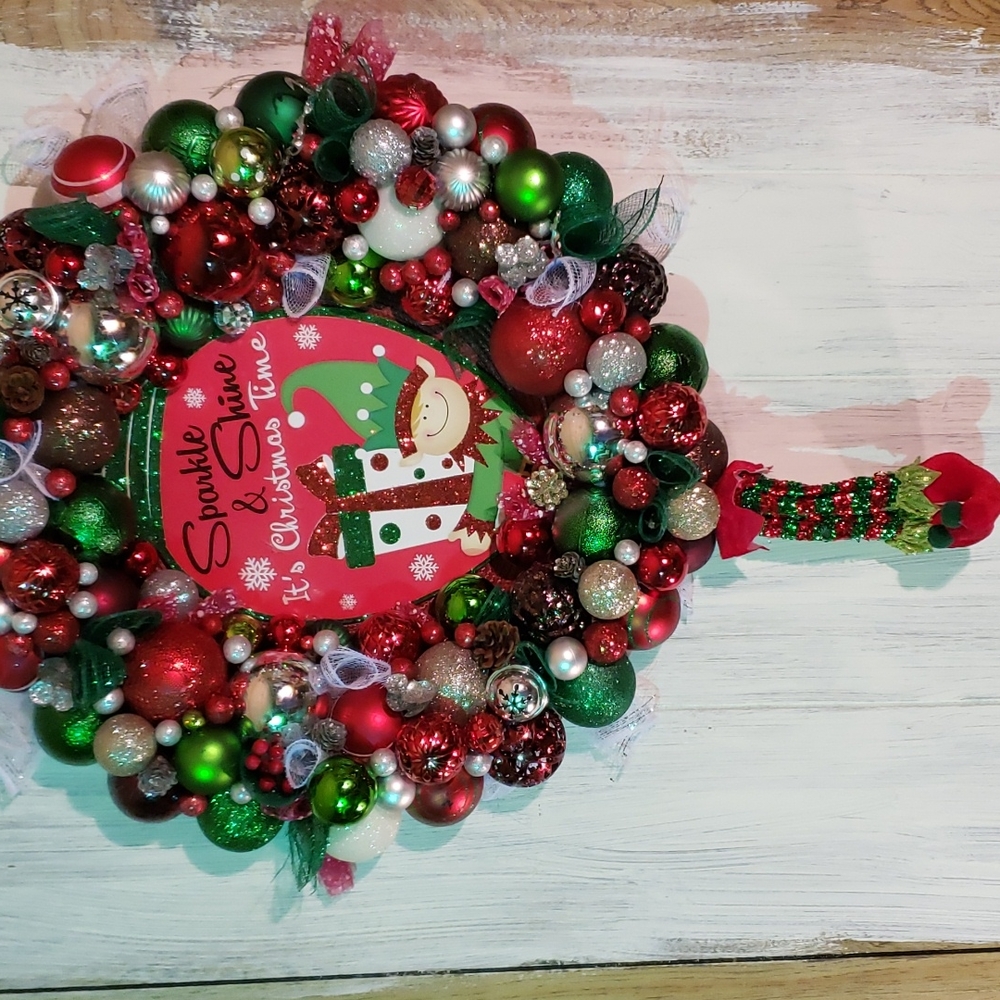 ELF Bauble Christmas Wreath